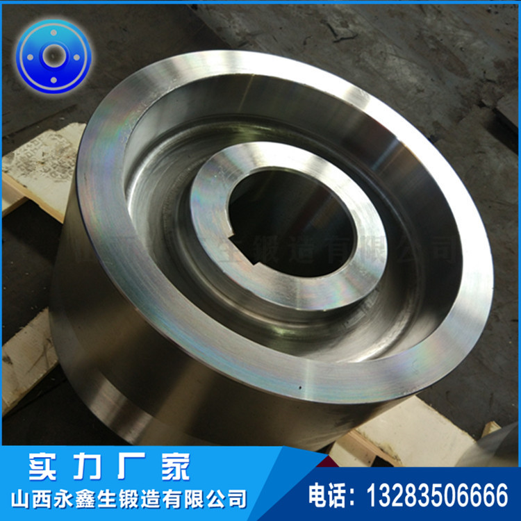 支重轮托轮锻件